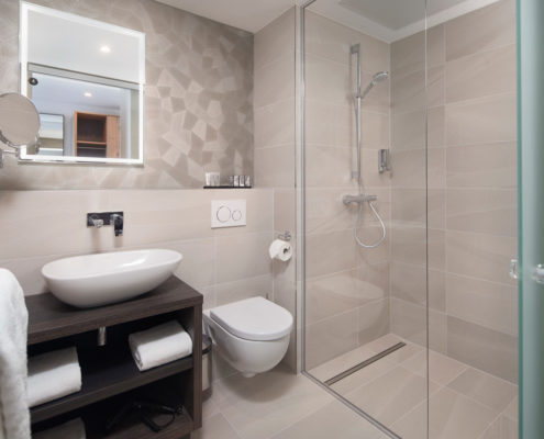 Inntel Hotels Utrecht Centre - City Double hotel room - bathroom