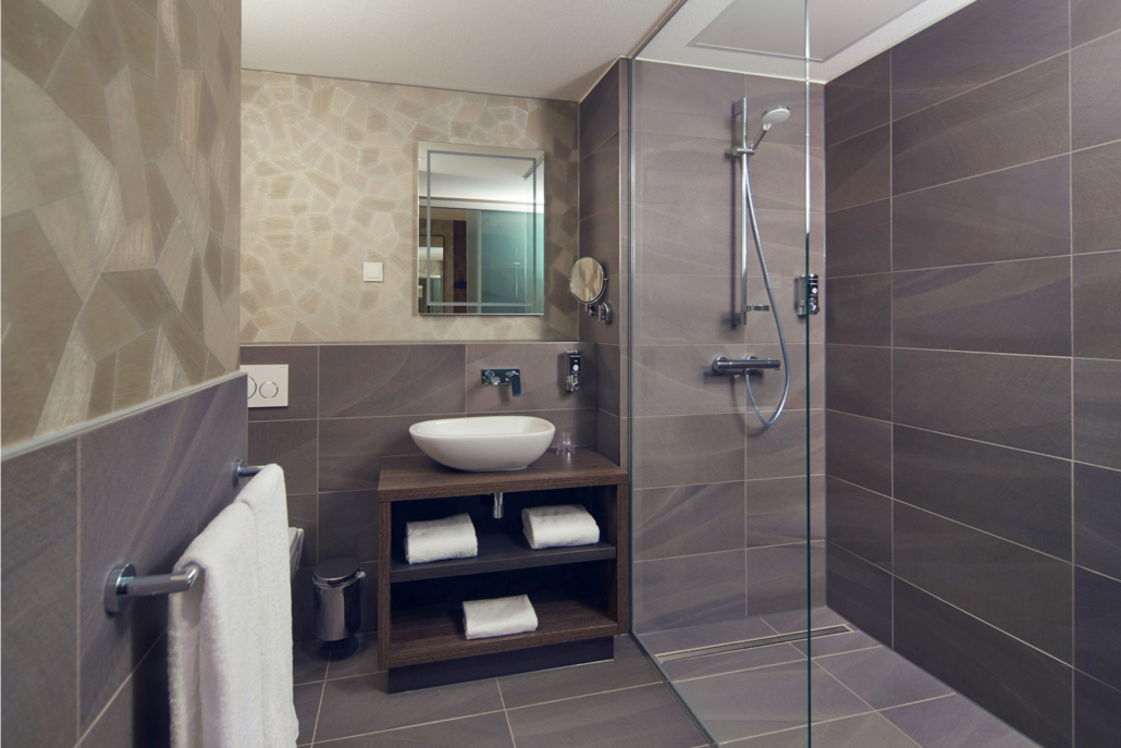 Inntel Hotels Utrecht Centre - Spa room hotel bathroom